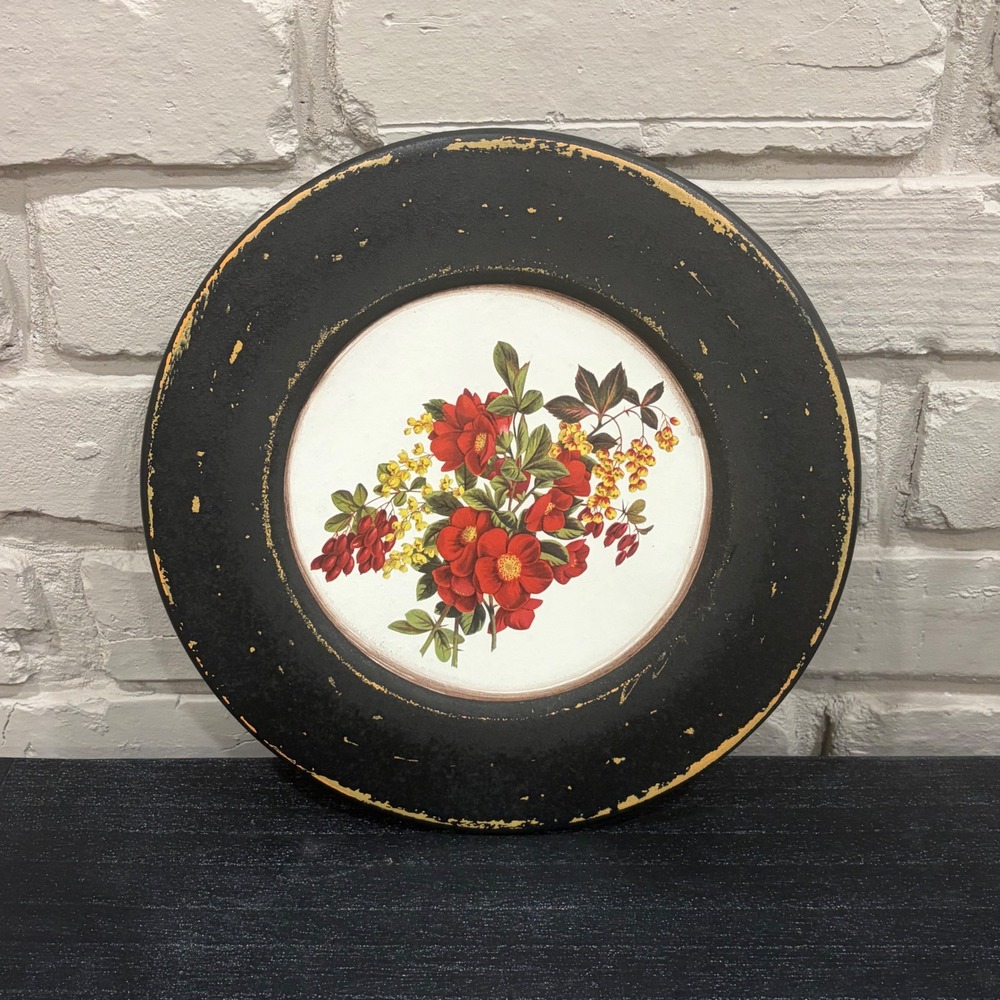 Decorative Wall Plate Distressed Black Faux Wood Rim 11 in